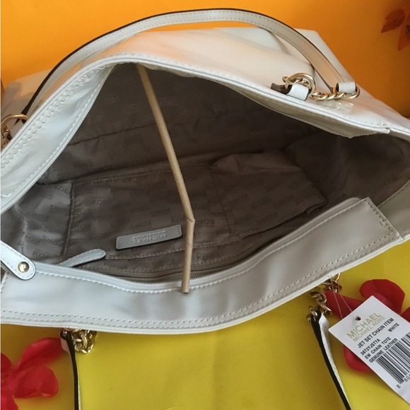 Michael Kors tote NWT OFF WHITE - Picture 4 of 5